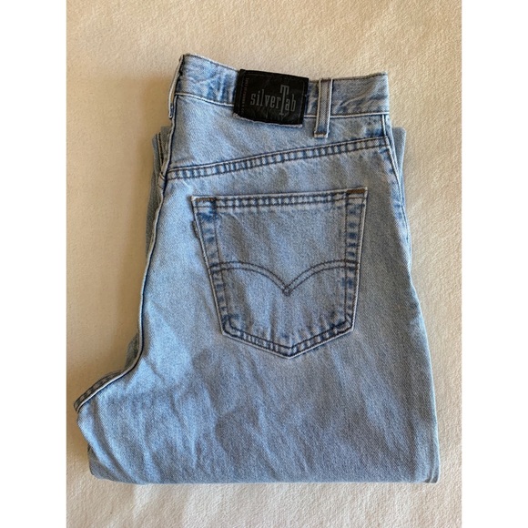 Vintage Silver Tab Levi’s Jeans - Picture 9 of 11